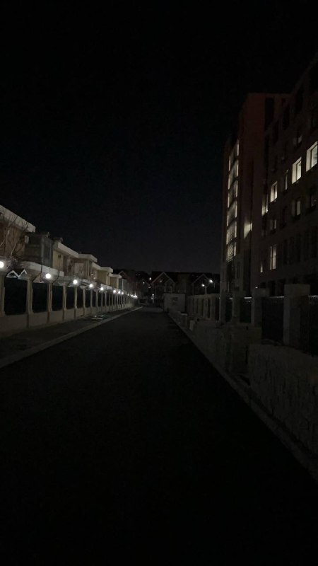 这个点，应该没多少不在睡觉吧